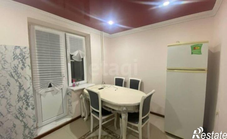 2-комн квартира улица Берегового, 3,  д. 3