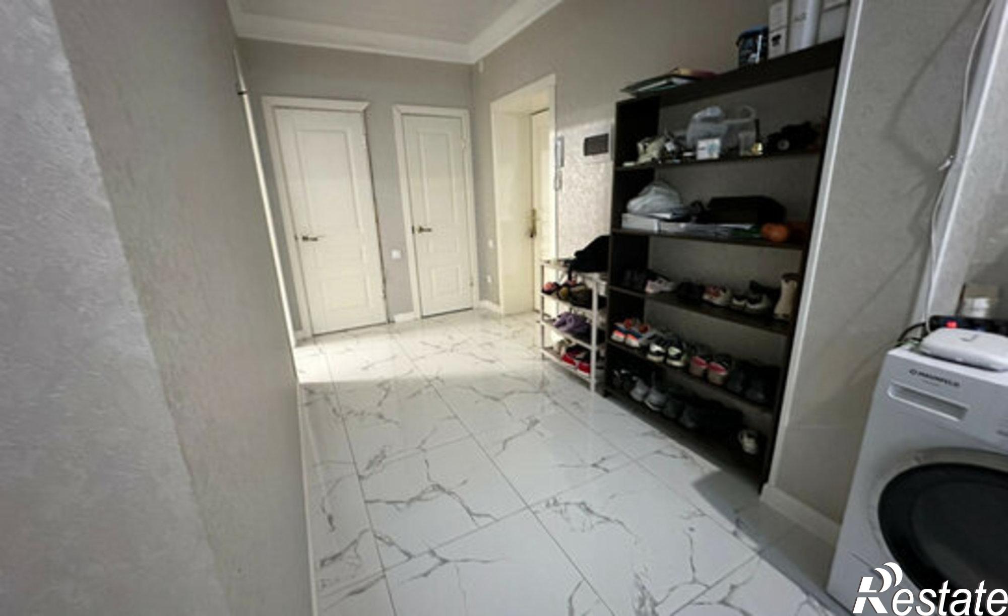 Купить квартиру за 7 800 000 рублей на Урванский район, Нарткала, улица Свердлова, 4