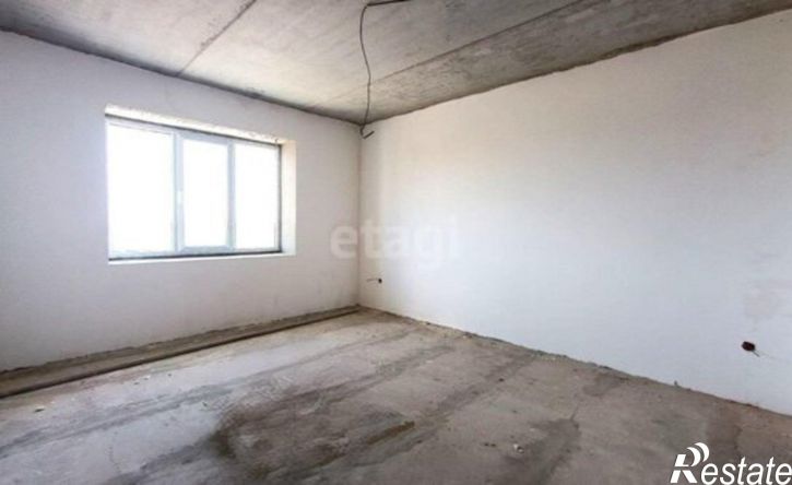 3-комн квартира улица Бесланеева, 4А,  д. 4А