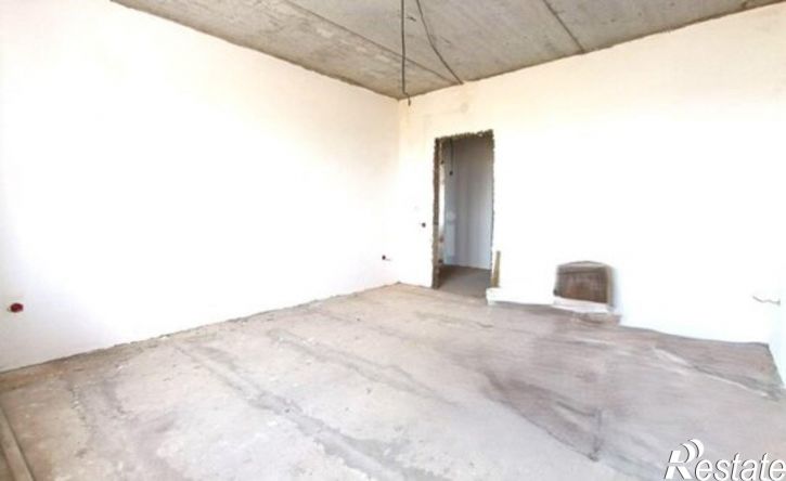 3-комн квартира улица Бесланеева, 4А,  д. 4А