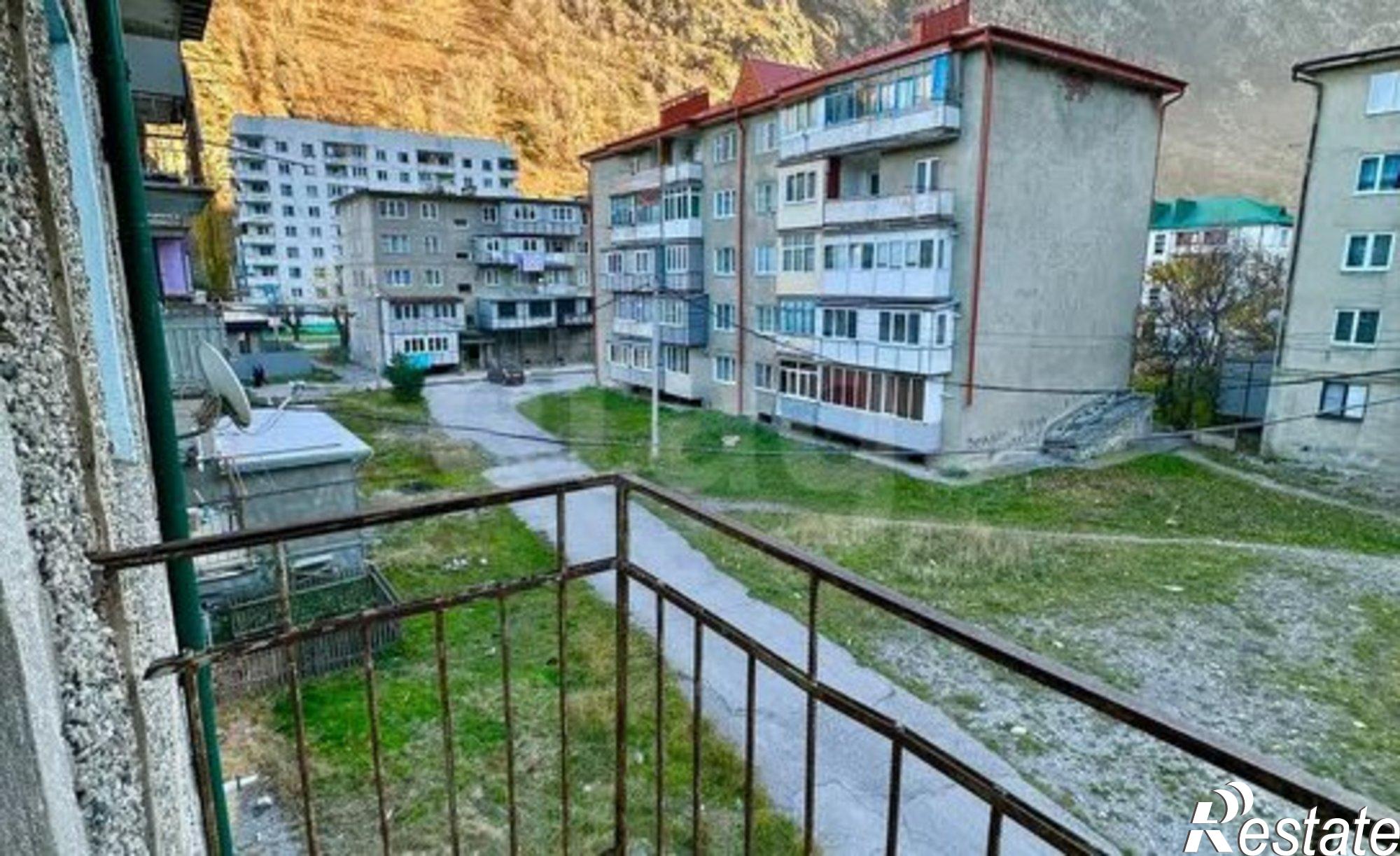 Купить квартиру за 2 000 000 рублей на Эльбрусский проспект, 102