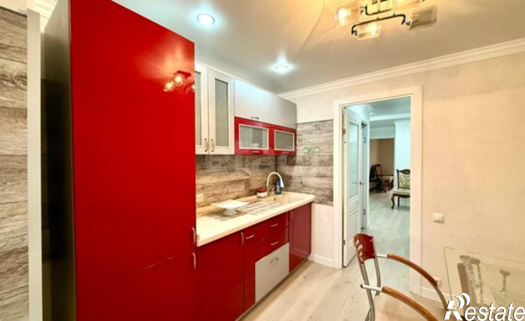 Купить квартиру за 8 100 000 рублей на ул Баксанская, 14