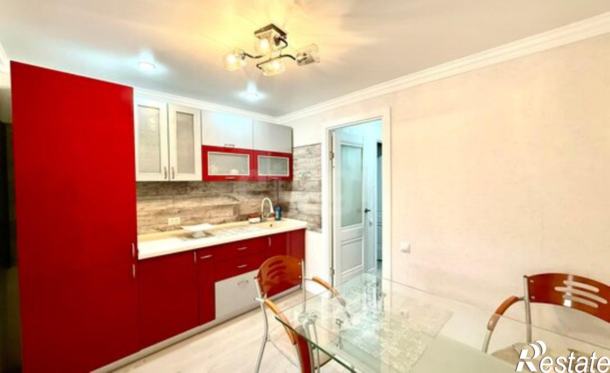 Купить квартиру за 8 100 000 рублей на ул Баксанская, 14