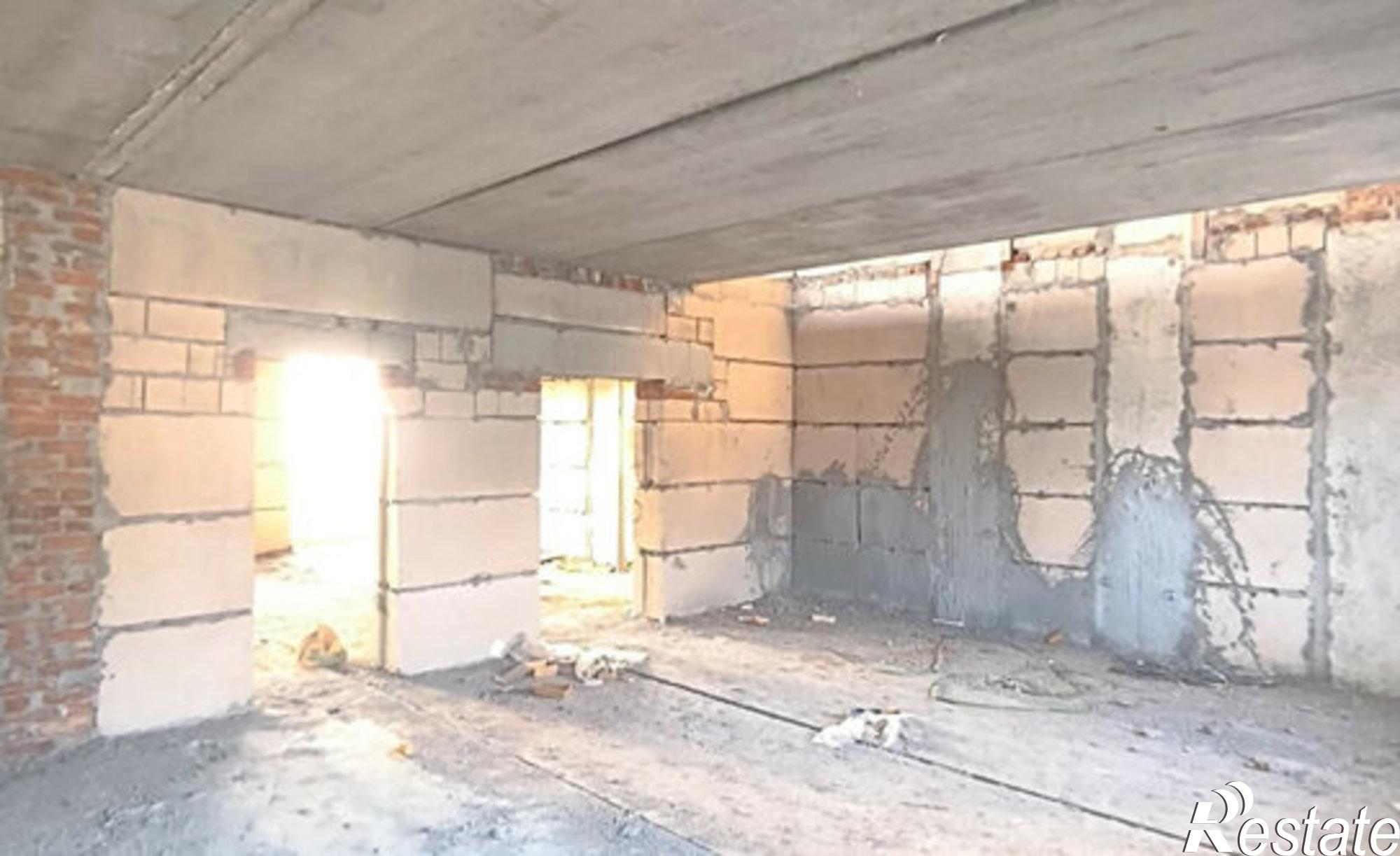 Купить квартиру за 5 900 000 рублей на ул им. Сижажева М.В., 1