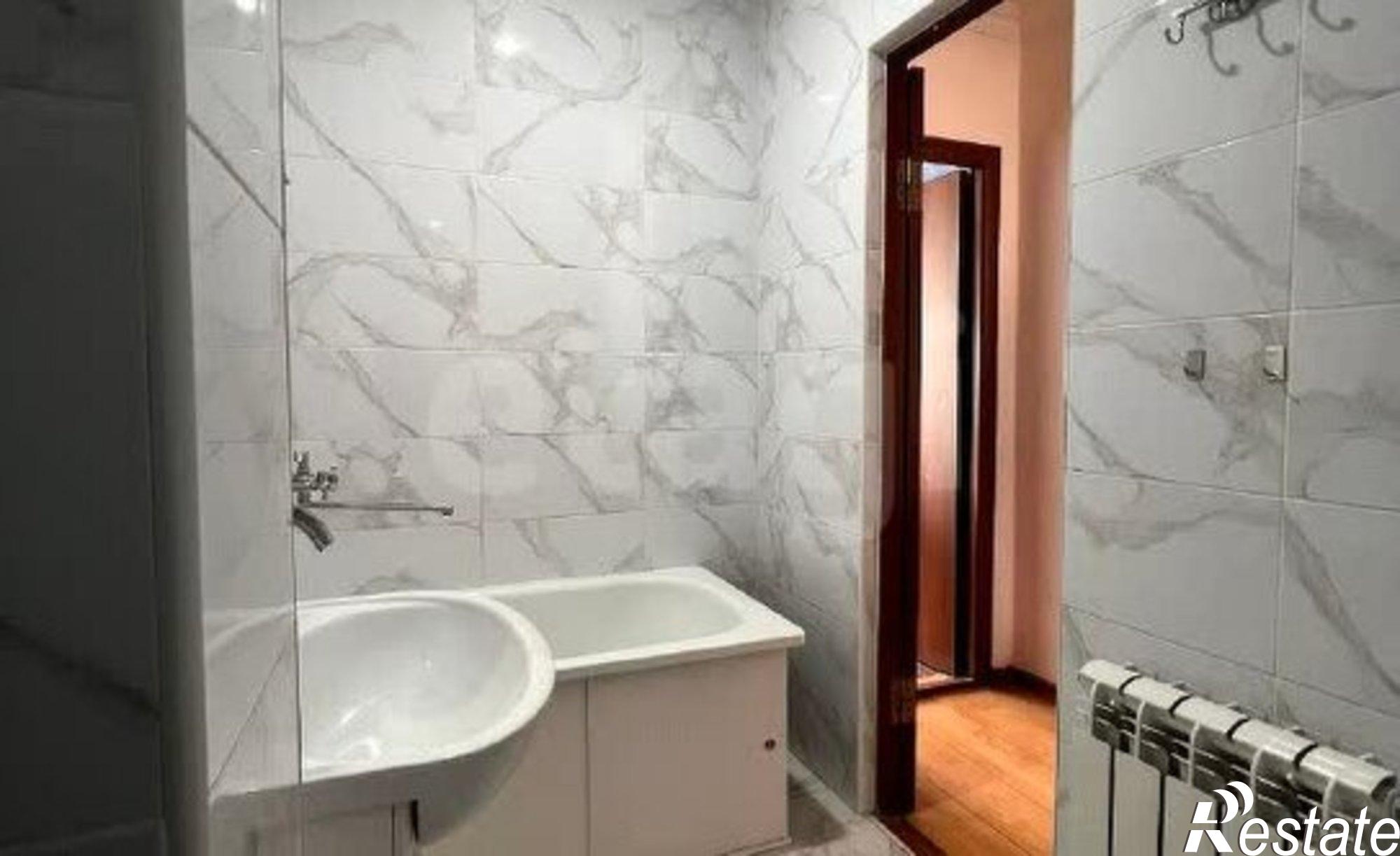 Купить квартиру за 4 000 000 рублей на Эльбрусская улица, 13