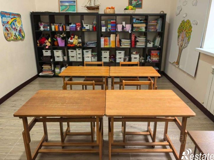 Помещение свободного назначения улица Ахметова, 17,  д. 17