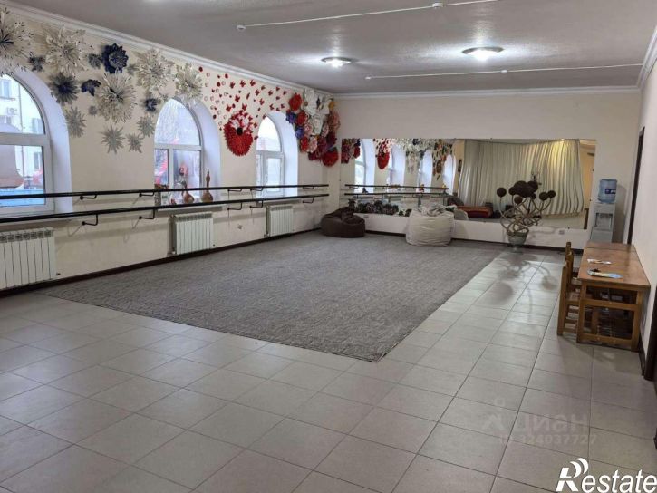 Помещение свободного назначения улица Ахметова, 17,  д. 17