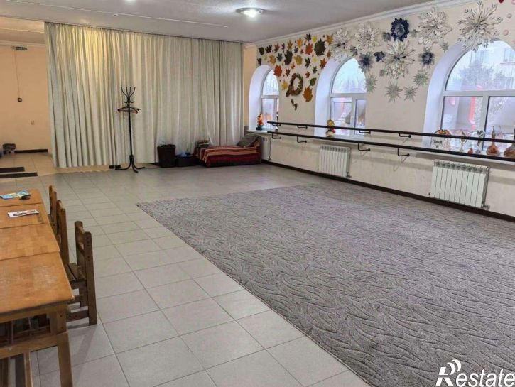 Помещение свободного назначения улица Ахметова, 17,  д. 17