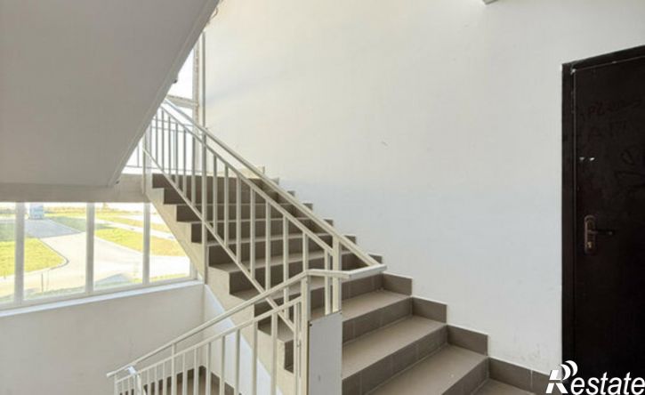 3-комн квартира микрорайон Южный, 19