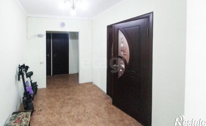 3-комн квартира Нальчик, улица Ахохова, 94