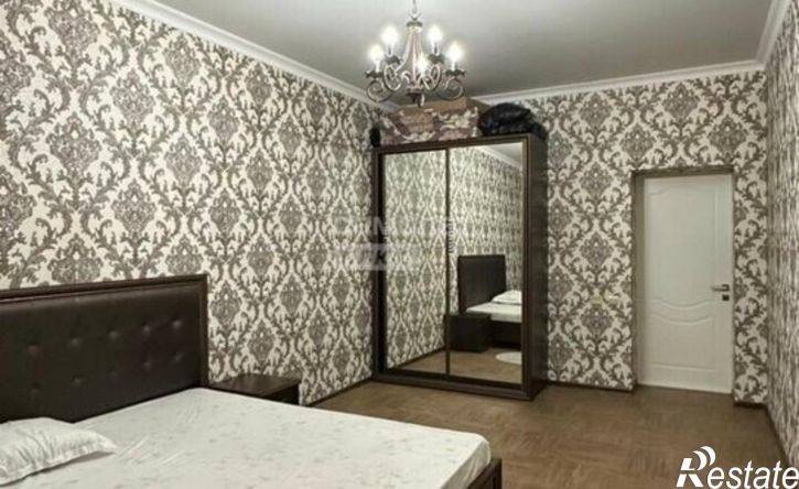 3-комн квартира Нальчик, улица Чернышевского, 180