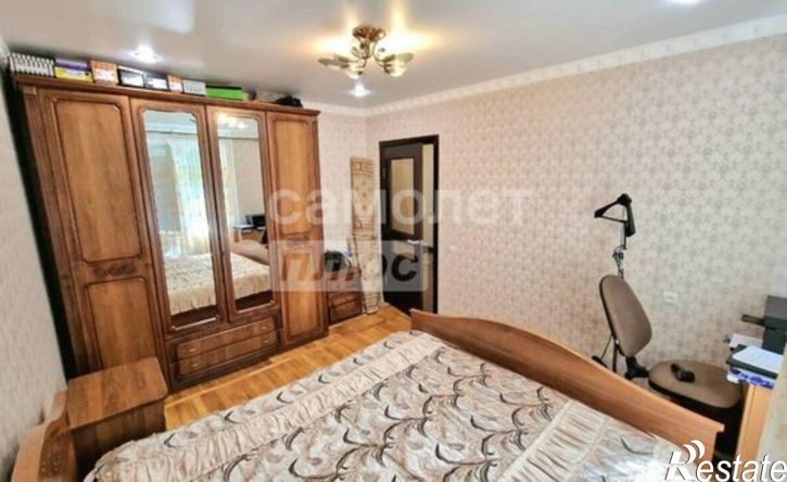 3-комн квартира ул Гурфова, 17,  д. 17