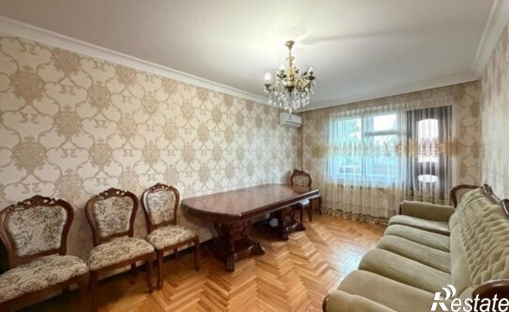 4-комн квартира Нальчик, Профсоюзная улица, 224