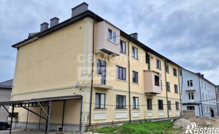 2-комн квартира Нальчик, улица Братьев Пшегусовых, 10