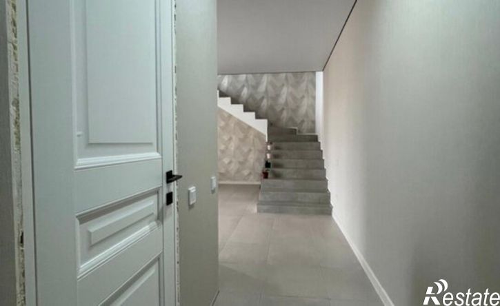 3-комн квартира Нальчик, улица Шогенова, 55к25