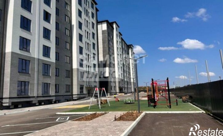 3-комн квартира ул им. Сижажева М.В., 1,  д. 1