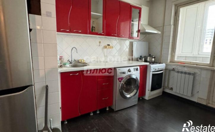 3-комн квартира Нальчик, проспект Шогенцукова, 38
