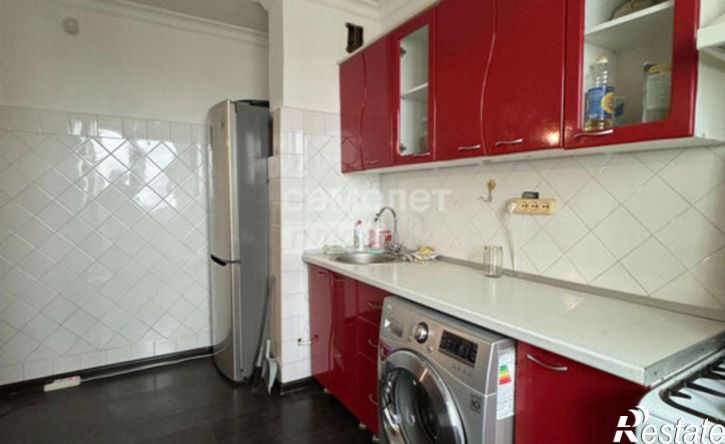3-комн квартира Нальчик, проспект Шогенцукова, 38